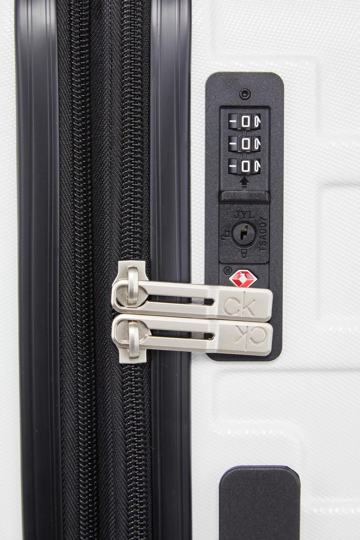 Bridgehampton 54cm Suitcase