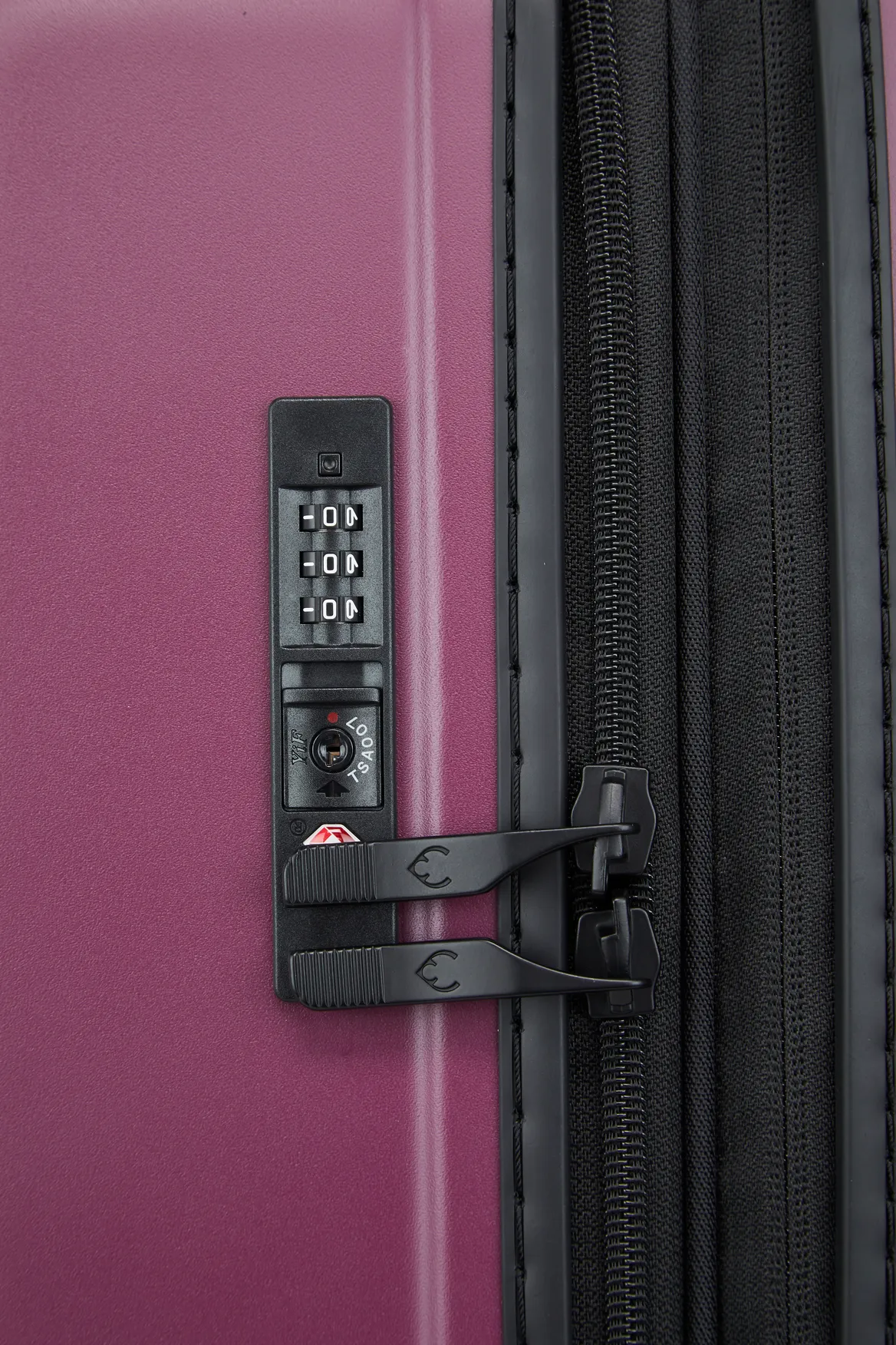 Icon Stripe 55cm Suitcase