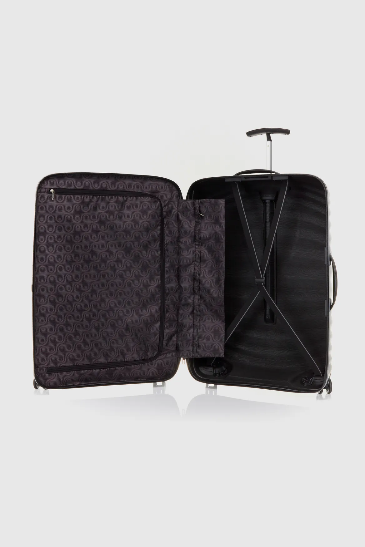 Lite Shock Sport 81cm Suitcase